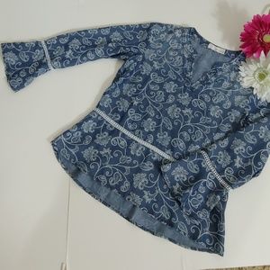 5 tops for $25 Time & Tru bell sleeve vneck  top